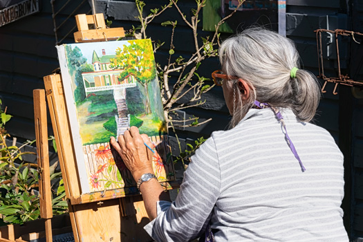 Susan Davis takes part in the Open Paint-Out during Paint It! Ellicott City 2020 (Photo by Ray Urena)