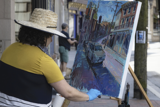 Artist Amanda Milliner during Paint It! Ellicott City 2022 (Photo by Ray Urena)