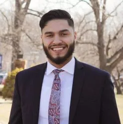 Headshot of Ricardo Flores