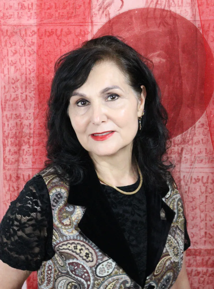Headshot of Fahimeh Vahdat.